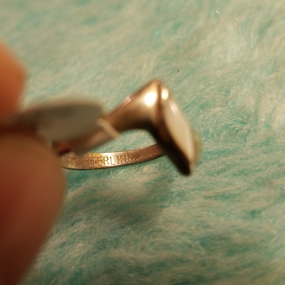 🍁3/$25 Sterling silver ring - Picture 4 of 6